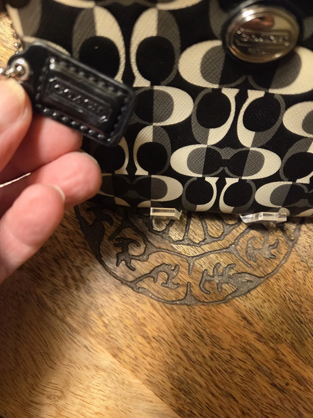 Coach Penelope C Dream Black Signature Wristlet - Black and Cream Pattern